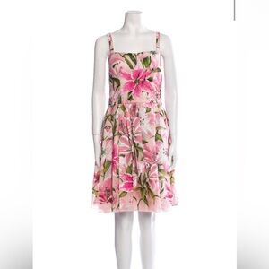 NWT Dolce & Gabbana size It 46